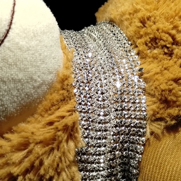 Claire's Ladies Choker - Picture 2 of 5